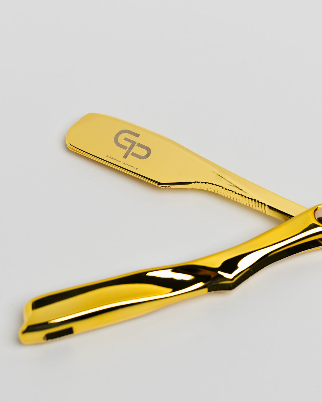 GP Razor Holders view 2 - GPBARBERSUPPLY | GP Barber Supply